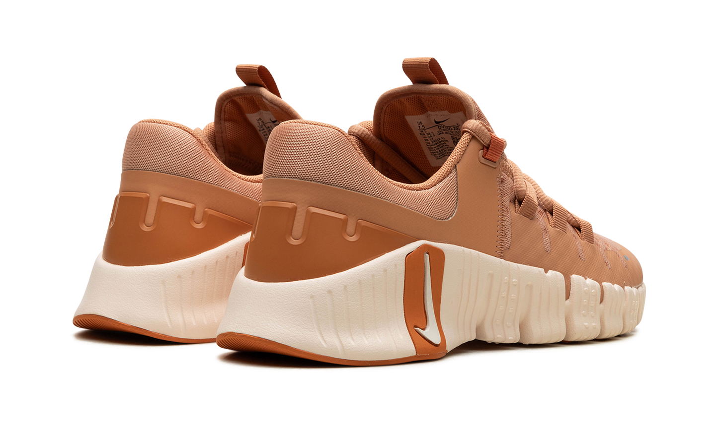 FREE METCON 5 WMNS "Amber Brown" DV3950 200