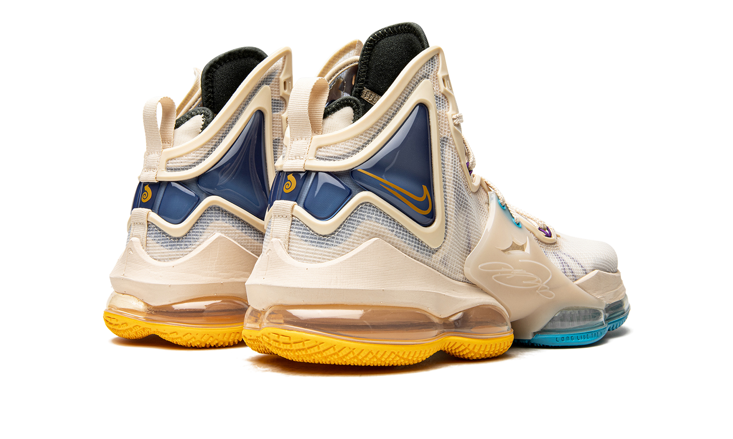LeBron 19 "Minneapolis Lakers"