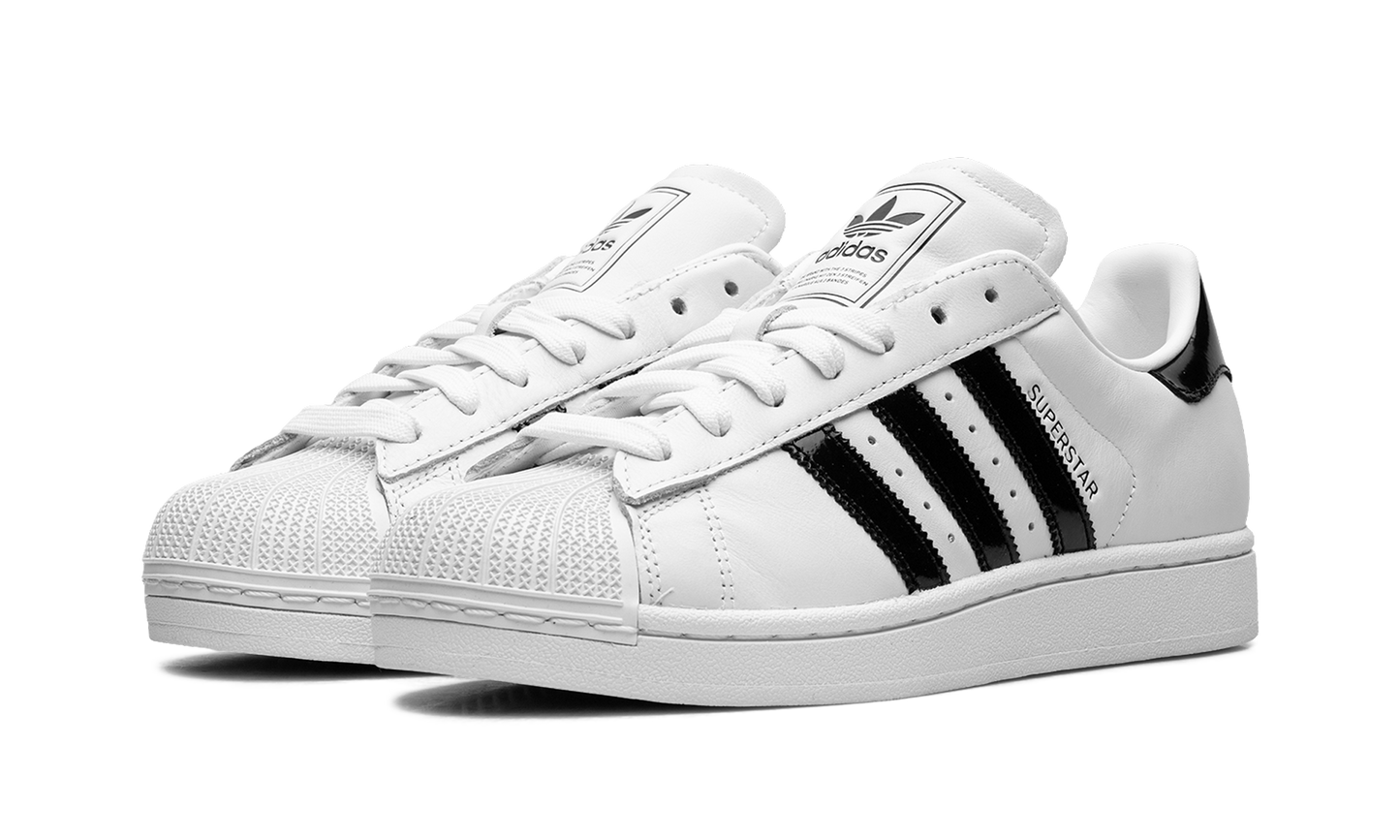 Superstar II WMNS "Cloud White Black" JP9677