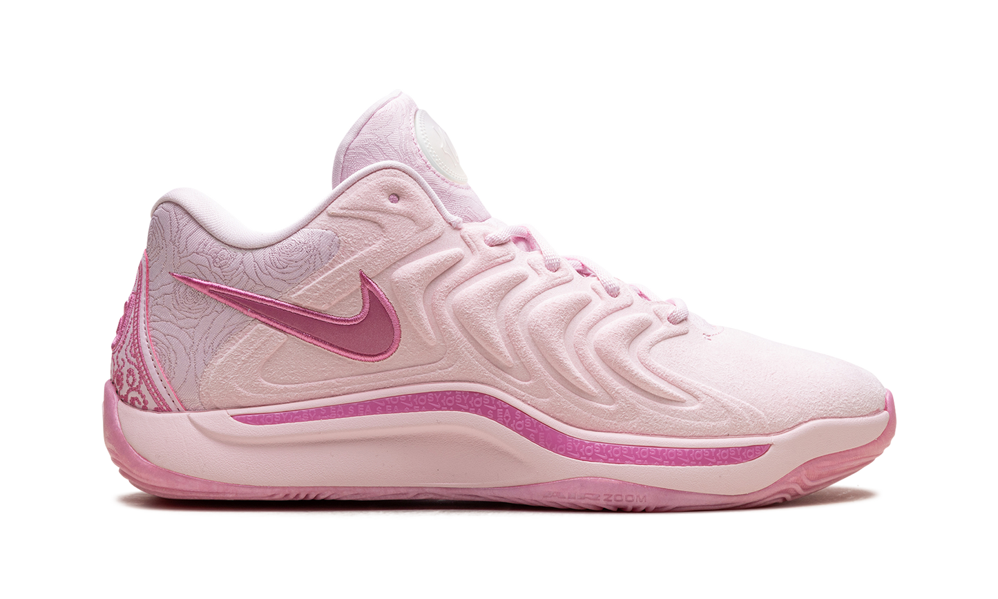 KD 17 "Aunt Pearl" FZ1518 600