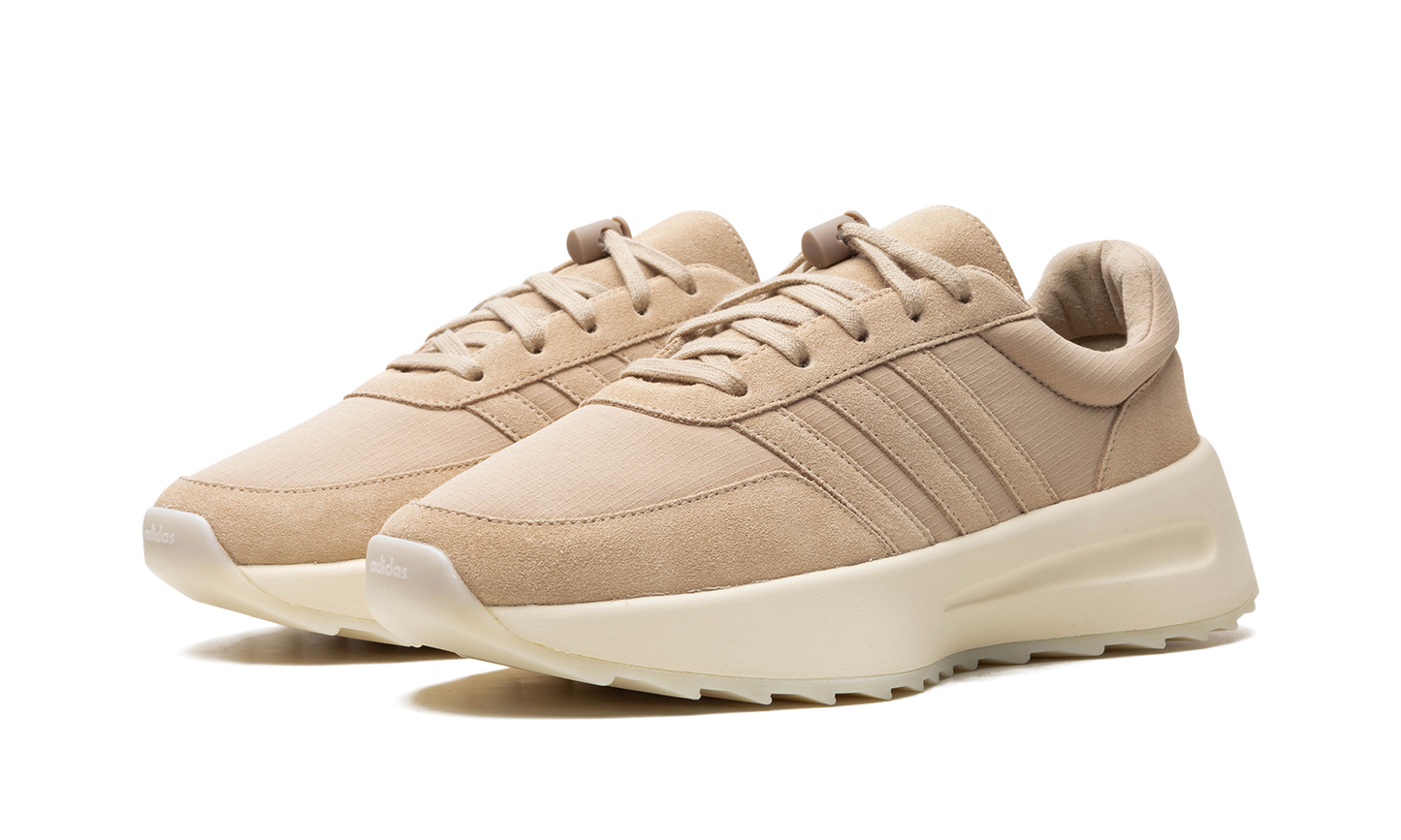 Los Angeles Runner "Clay" IF4215