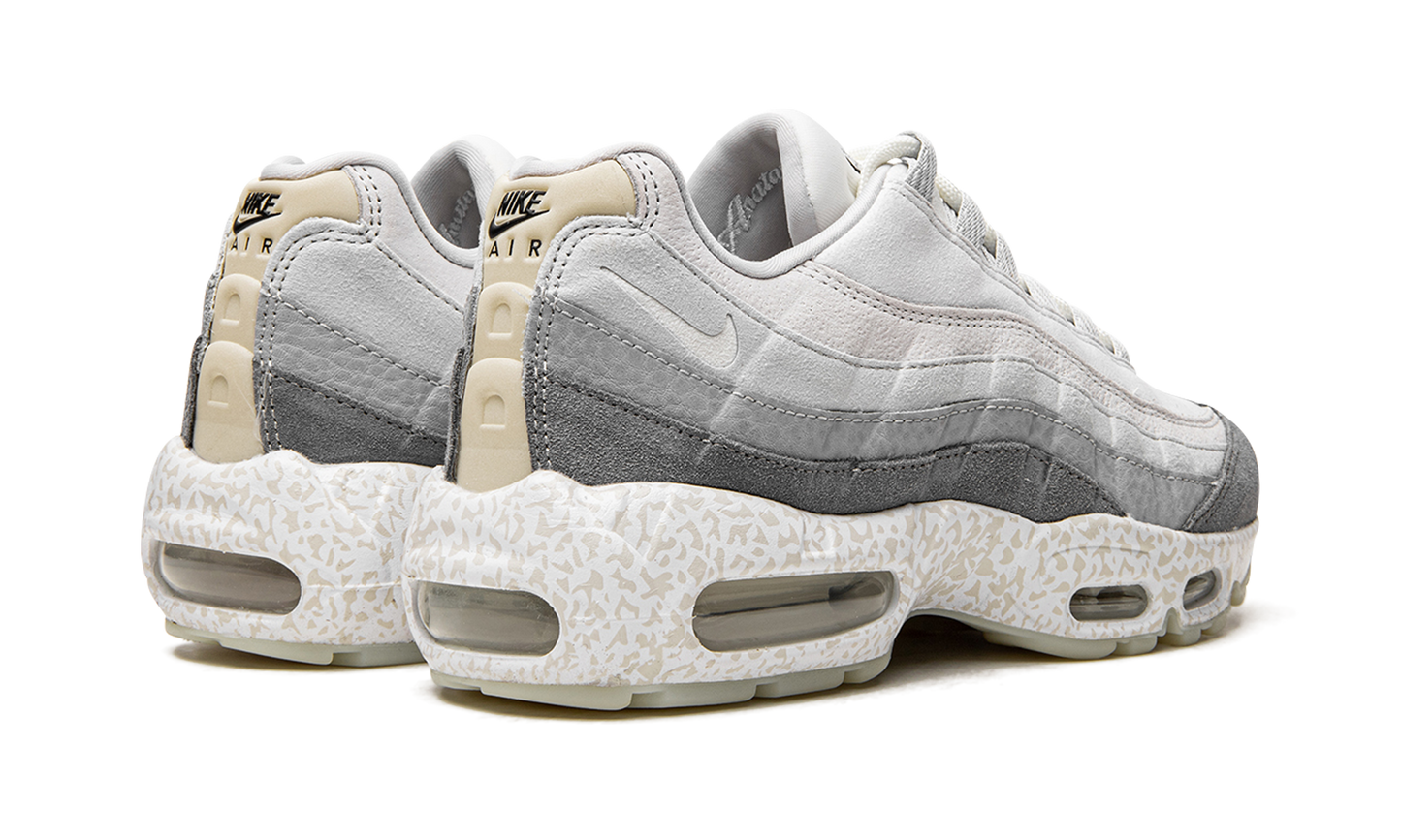 Air Max 95 QS "Light Bone-Glow in the Dark" DV2593 100