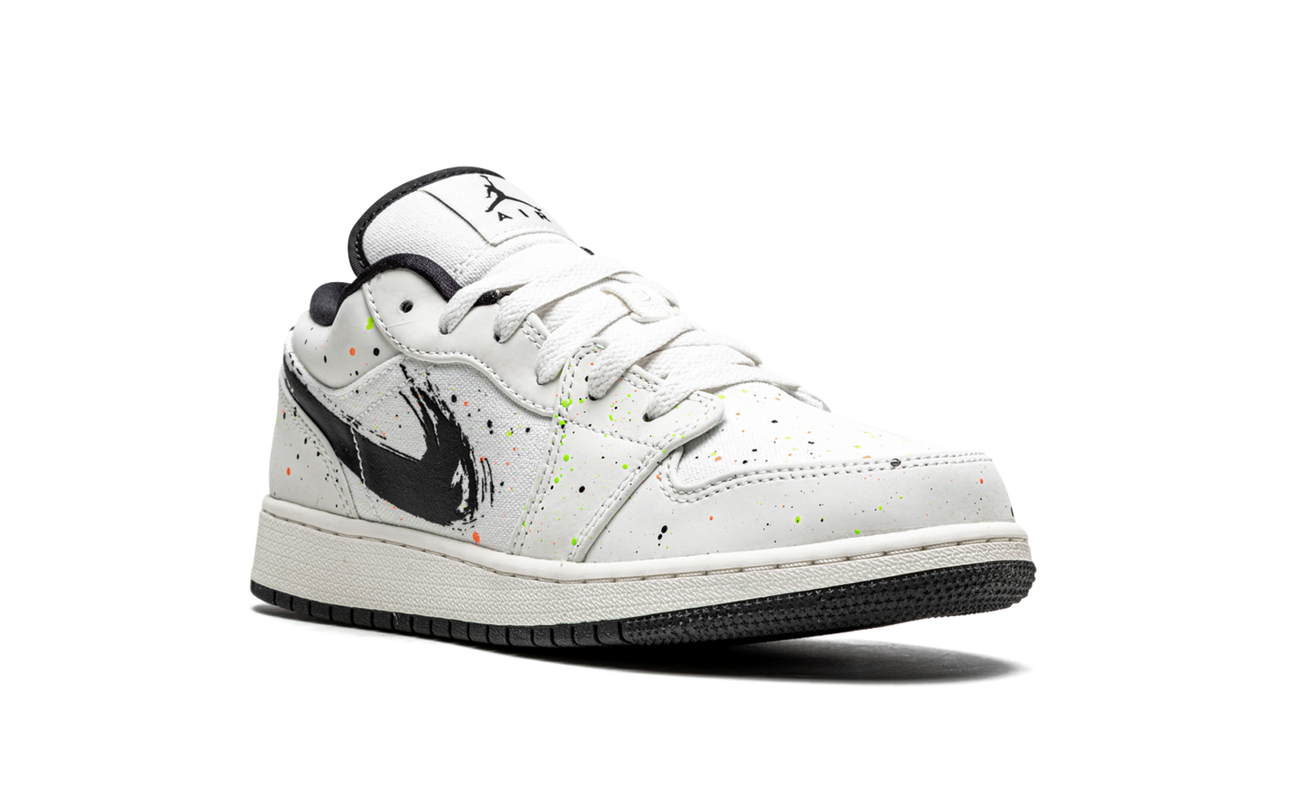 Air Jordan 1 Low SE GS "Paint Splatter" DH3295 100