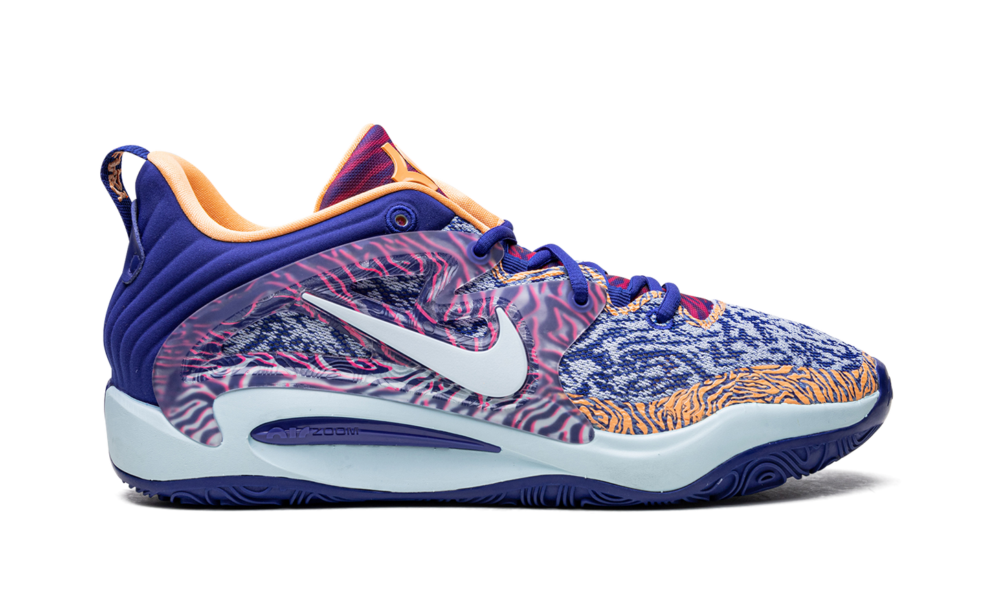 KD 15 "Napheesa Collier"