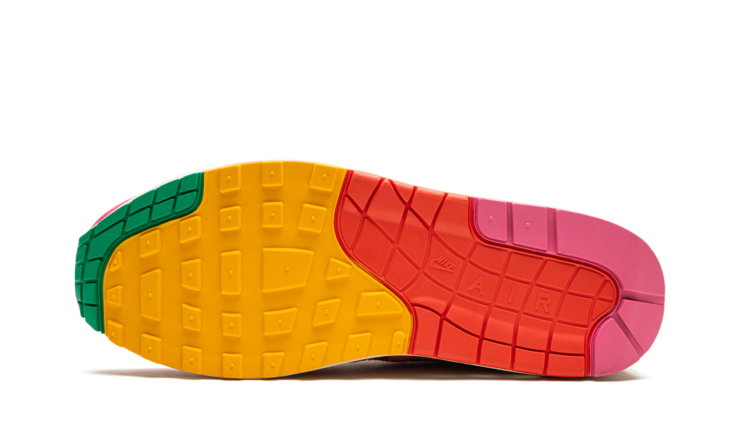 Air Max 1 "Familia" FN0598 200