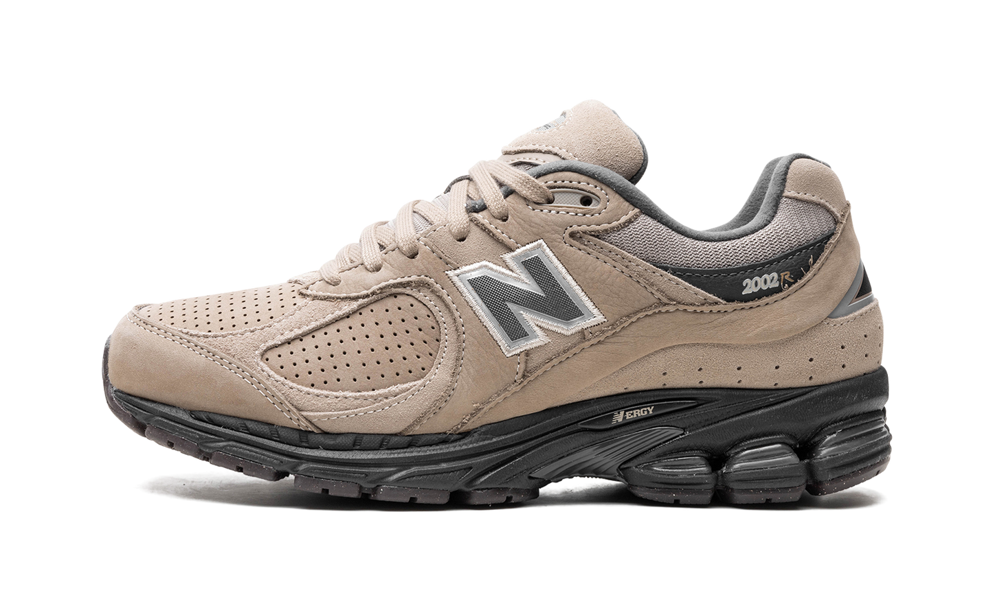 2002R "Driftwood" M2002REG