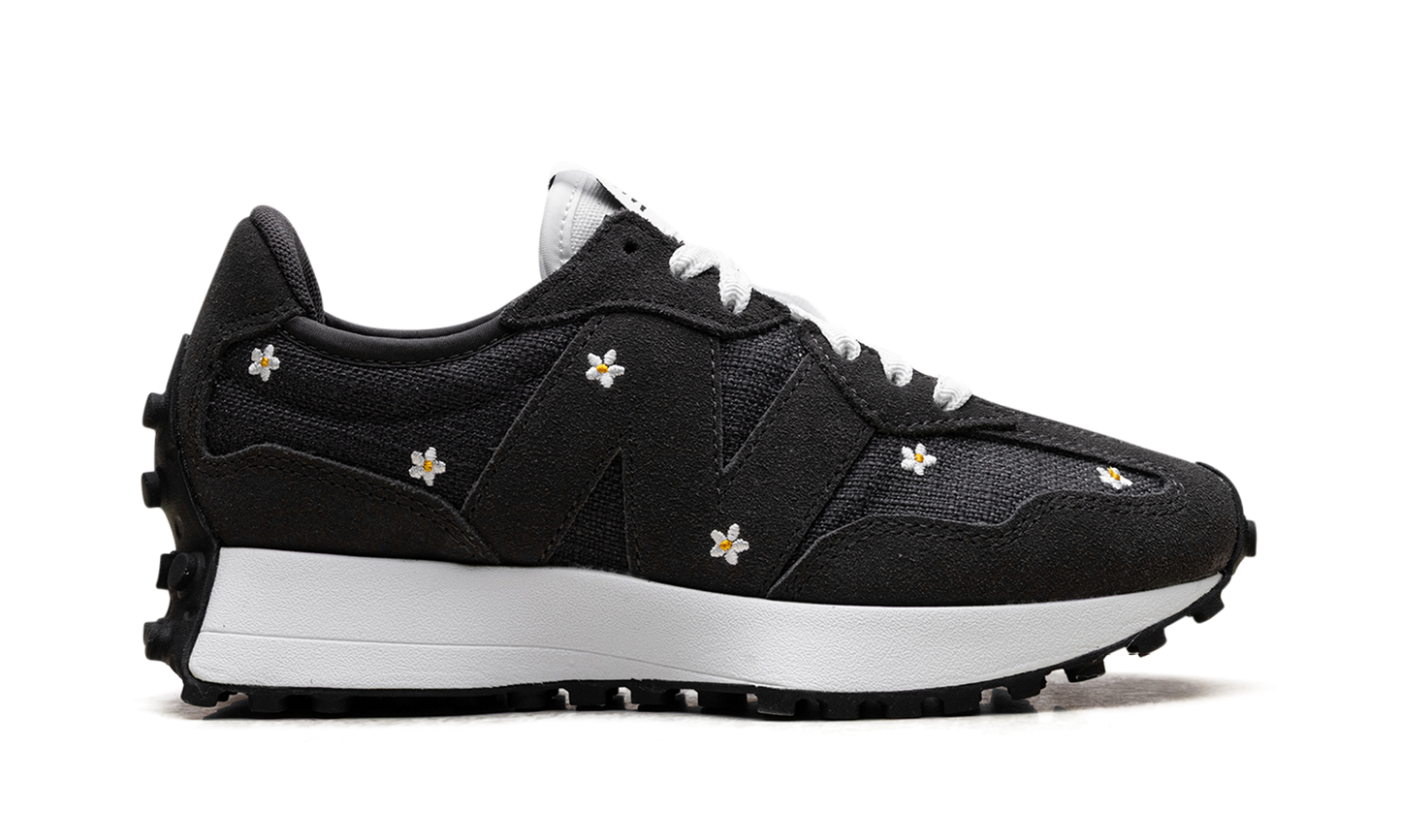 327 WMNS "Black Cement Floral Embroidery" WS327DCB