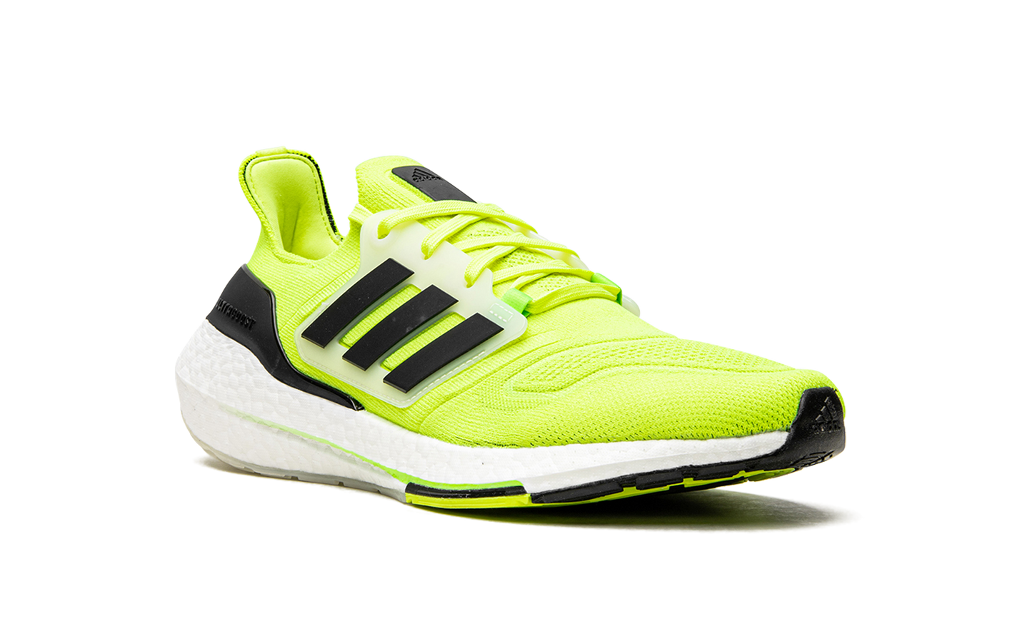 Ultraboost 22 "Solar Yellow" GX6639