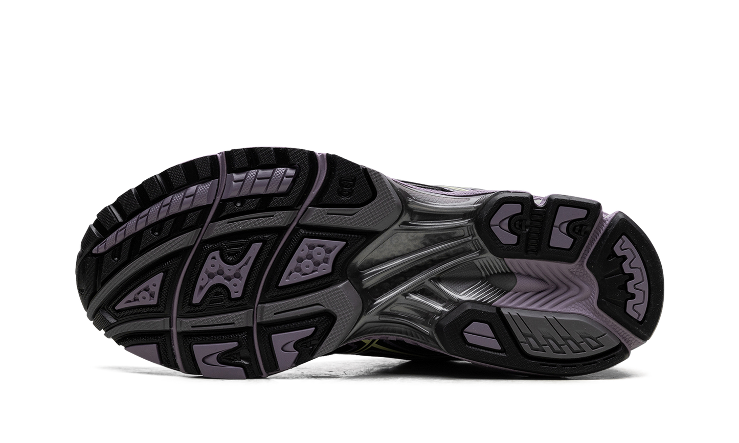 GEL-Nimbus 10.1 "Violet Quartz / Cool Matcha" 1203A543 500