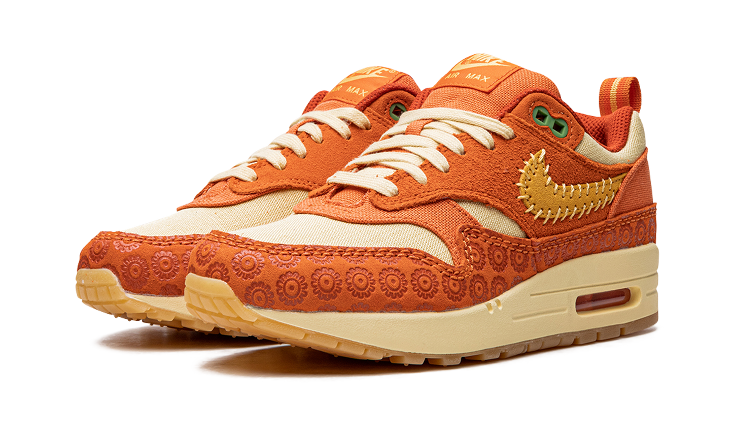 AIR MAX 1 PRM MNS WMNS "Somos Familia"