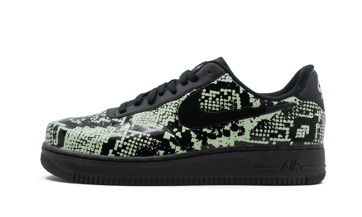 Air Force 1 Foamposite Pro Cup AJ3664 300