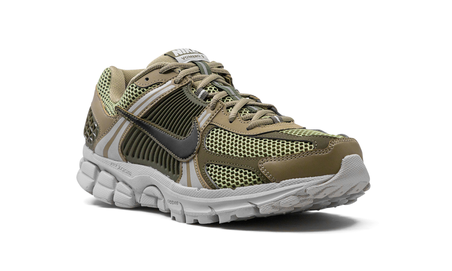 Zoom Vomero 5 "Neutral Olive" FJ1915 200