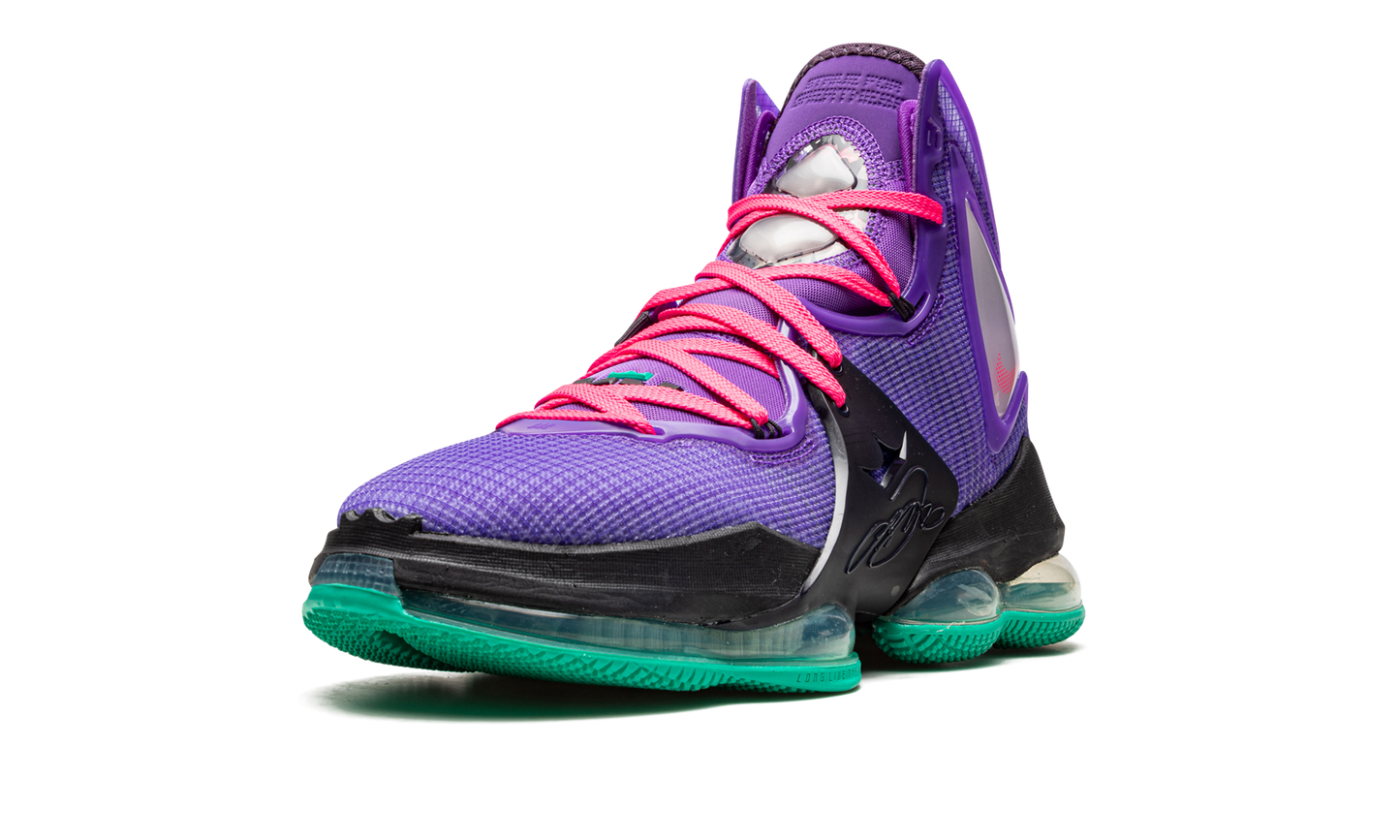 LeBron 19 "DJ Bron" CZ0203 500