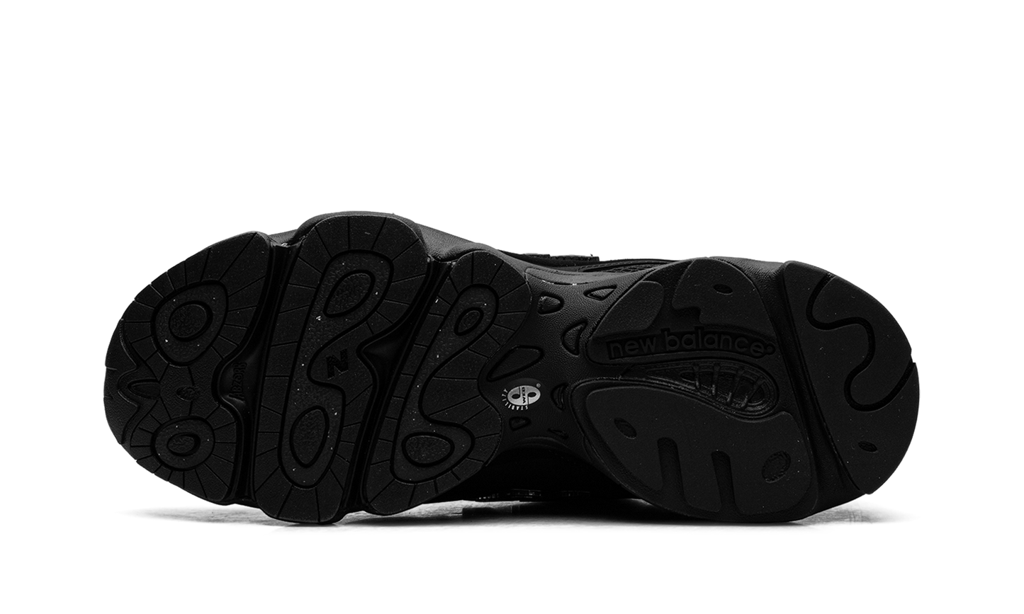 1000 "All Black" M1000B