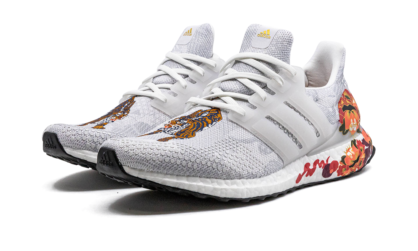 ULTRABOOST DNA "Chinese New Year 2020"
