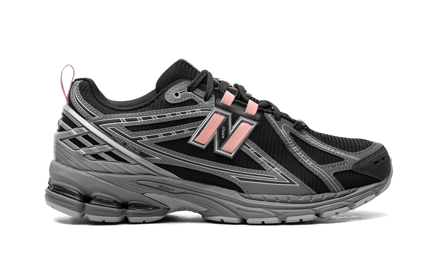 1906R "Black / Pink" M1906RHC