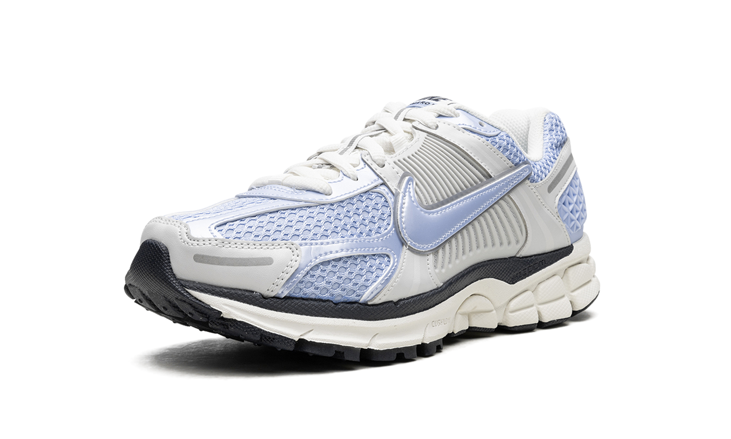 ZOOM VOMERO 5 WMNS "Royal Tint" FJ4588 025