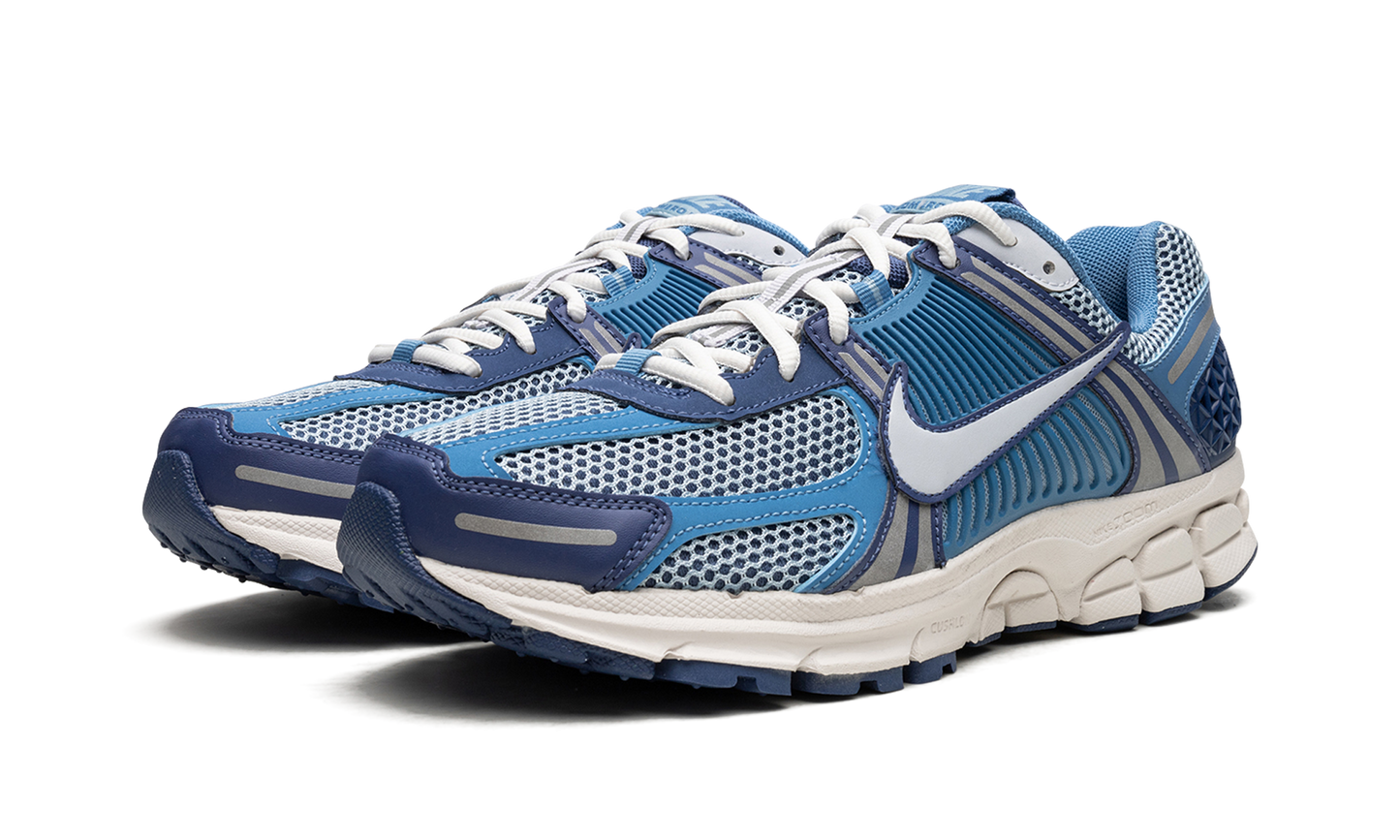 Zoom Vomero 5 "Worn Blue" FB9149 400