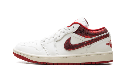 Jordan 1 Low WMNS "Ruby" HJ9338 106