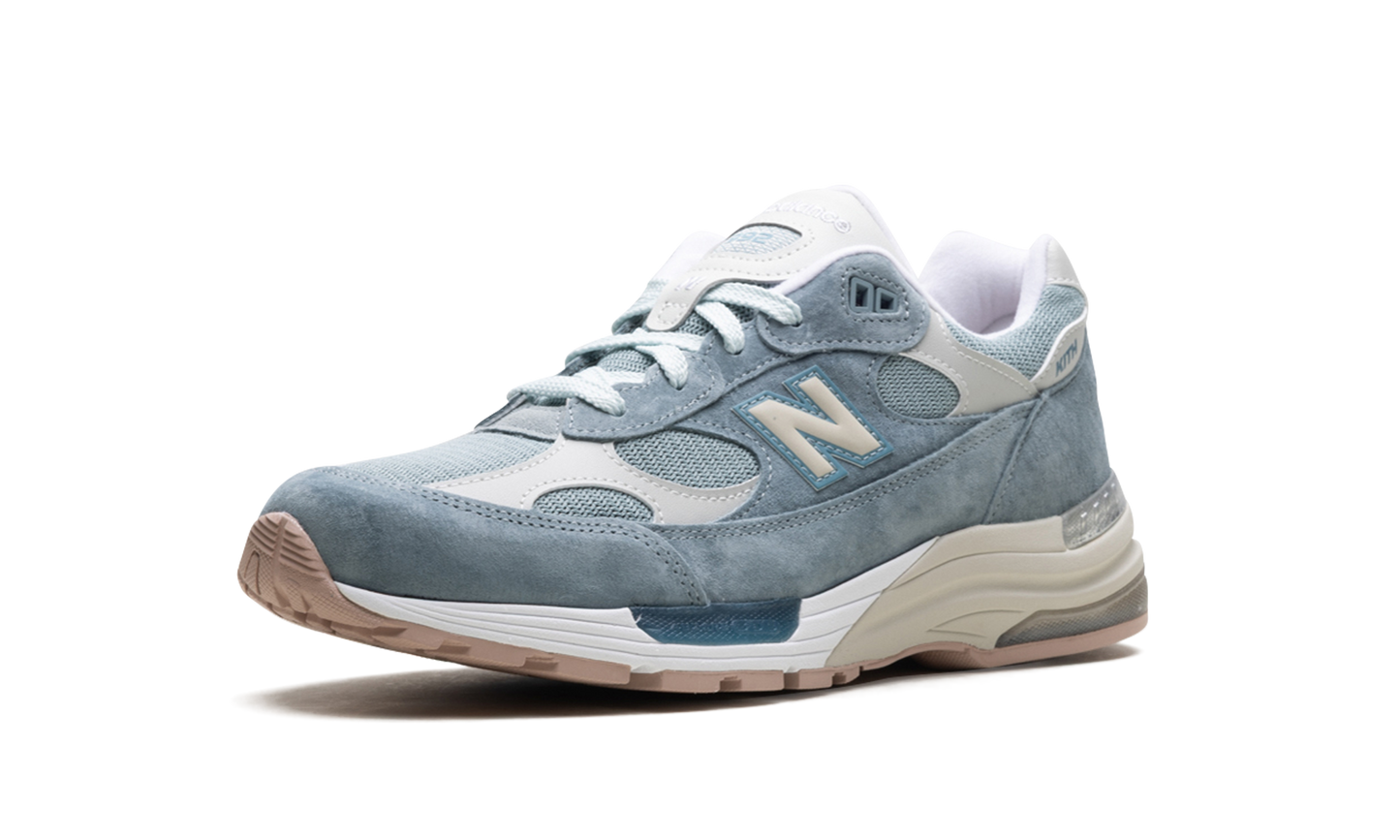 992 "MiUSA Kith Osaka Pack" U992KT