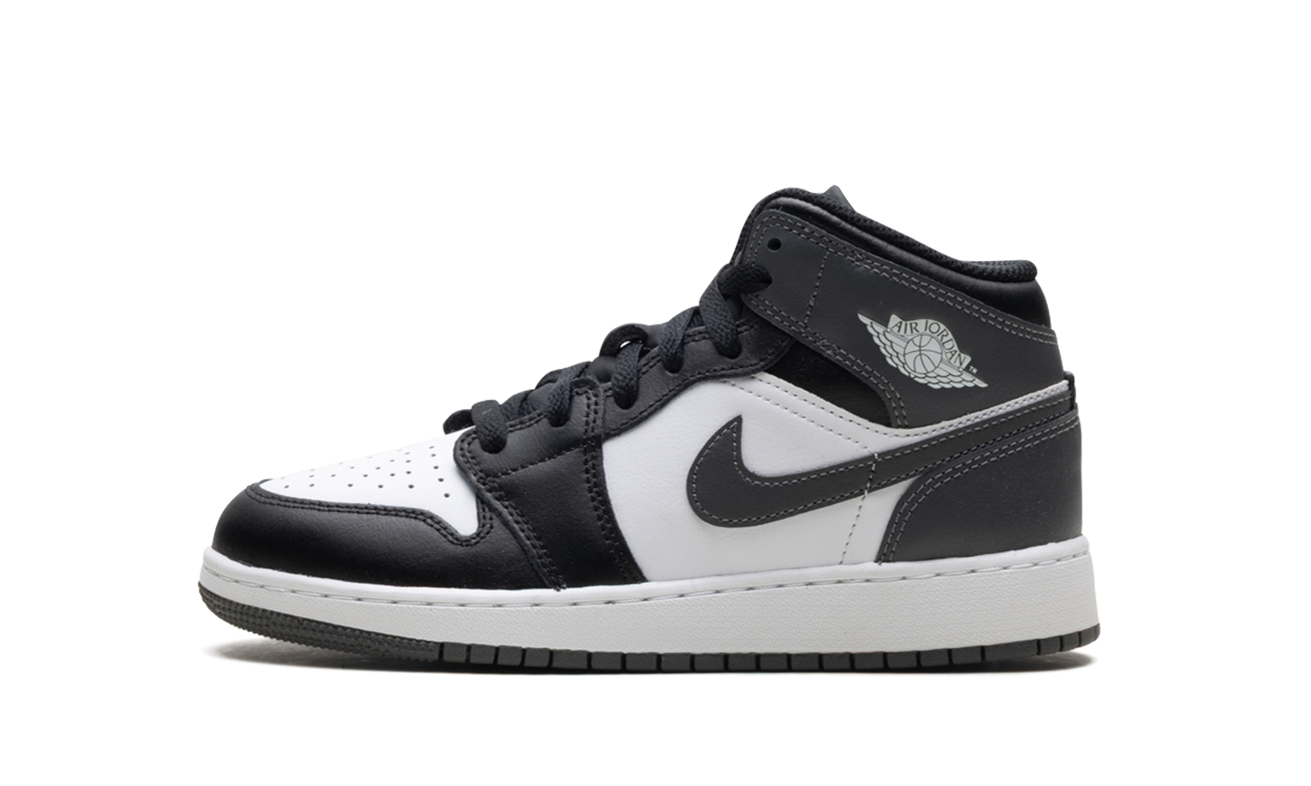 Air Jordan 1 Mid "Black/ Iron Grey/ White" DQ8423 001