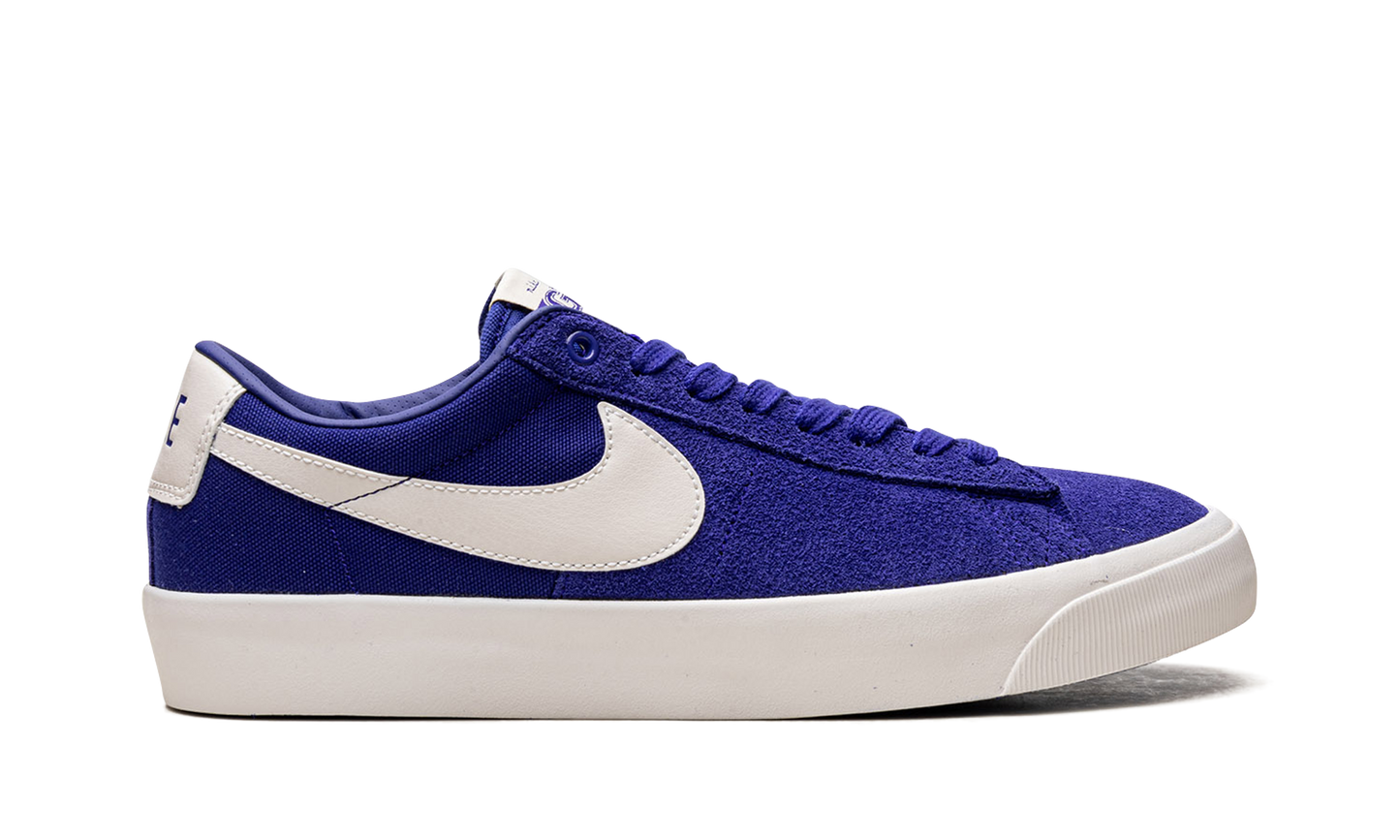 SB Blazer Low GT "Blue/White" DR9103 400
