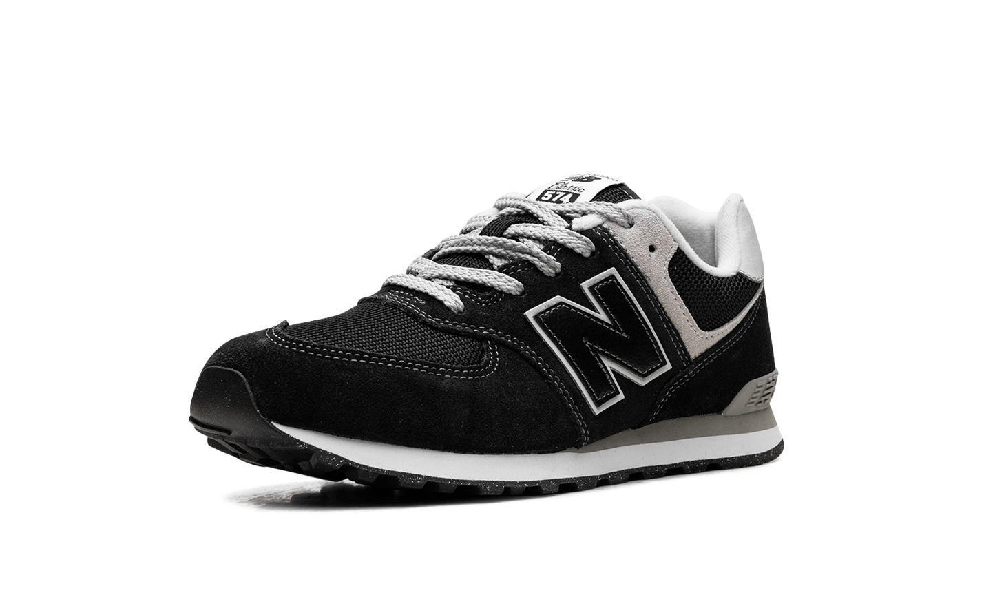 574 GS "Core Pack - Black White" GC574EVB