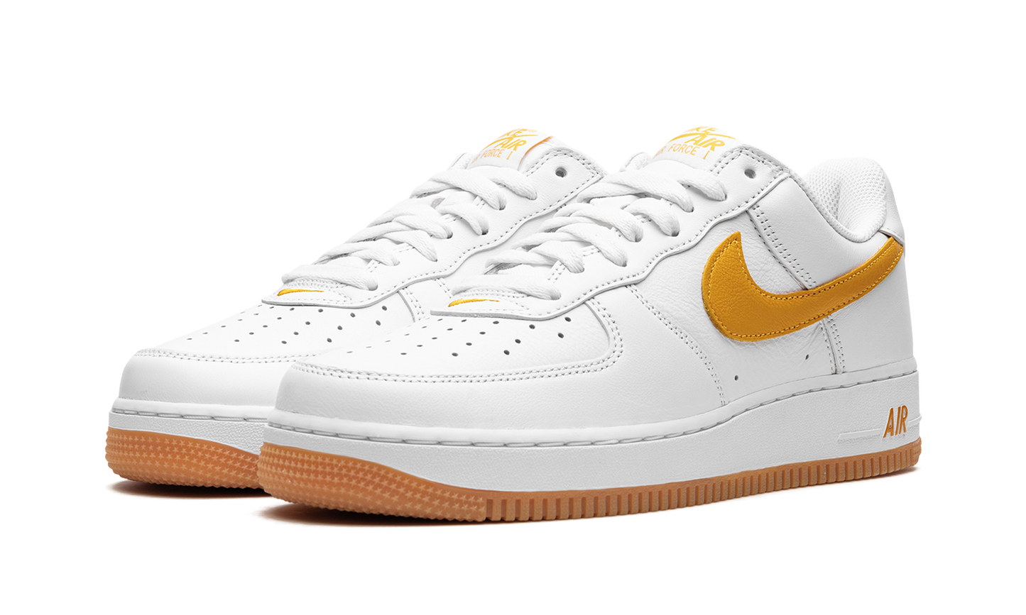 Air Force 1 Low "Waterproof - University Gold" FD7039 100