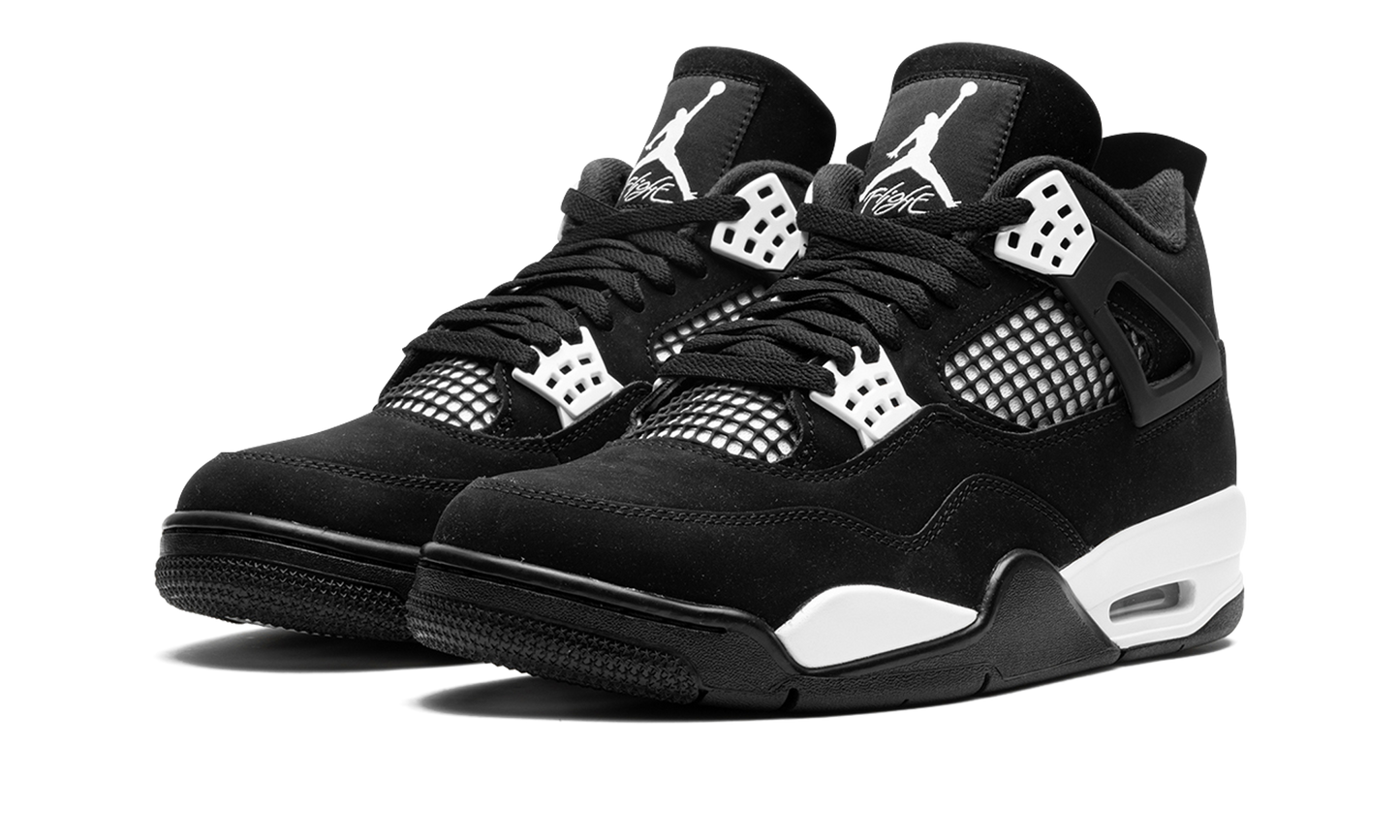 Air Jordan 4 "White Thunder" FQ8138 001