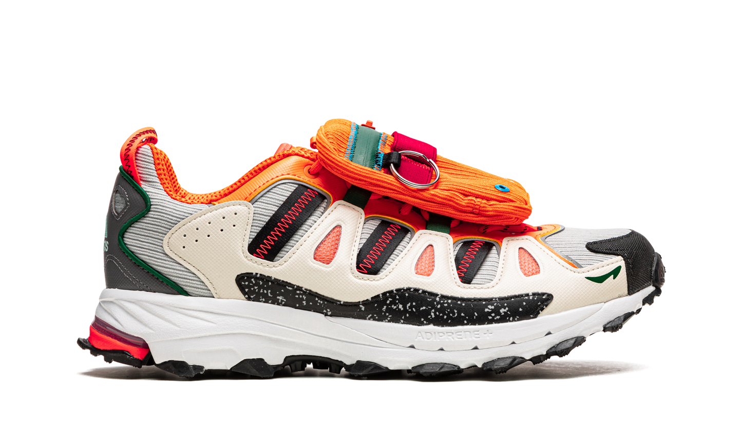 Superturf Adventure SW x A GW8810