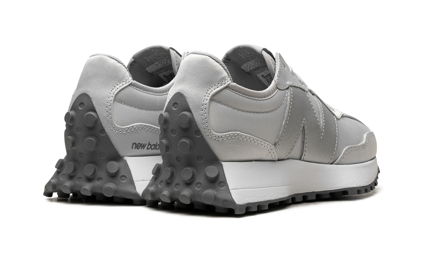 327 WMNS "Light Aluminum Gunmetal" WS327MT1