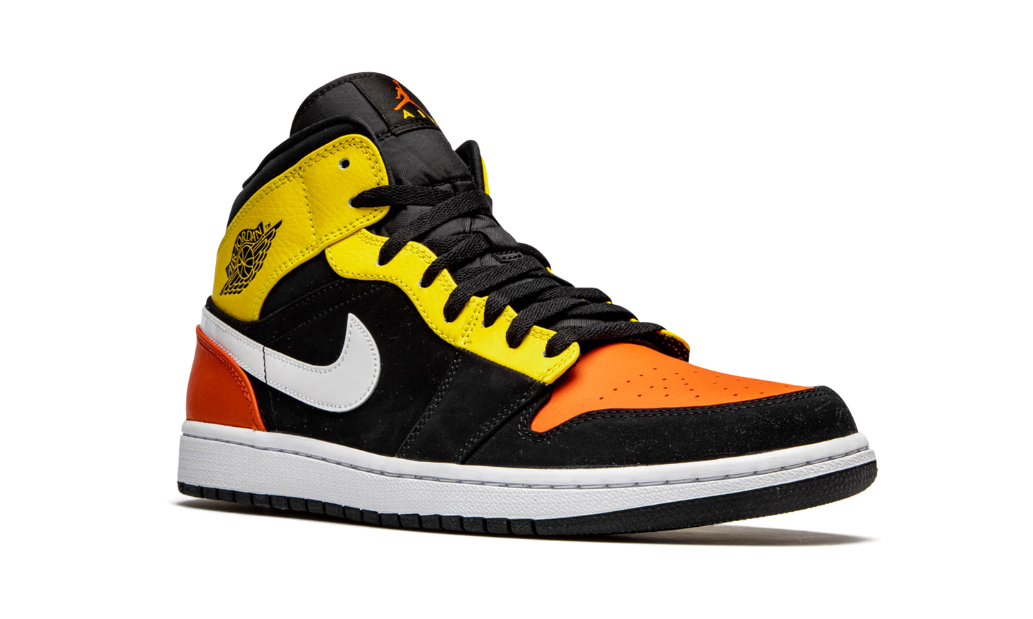 Air Jordan 1 Mid SE "Amarillo Orange"