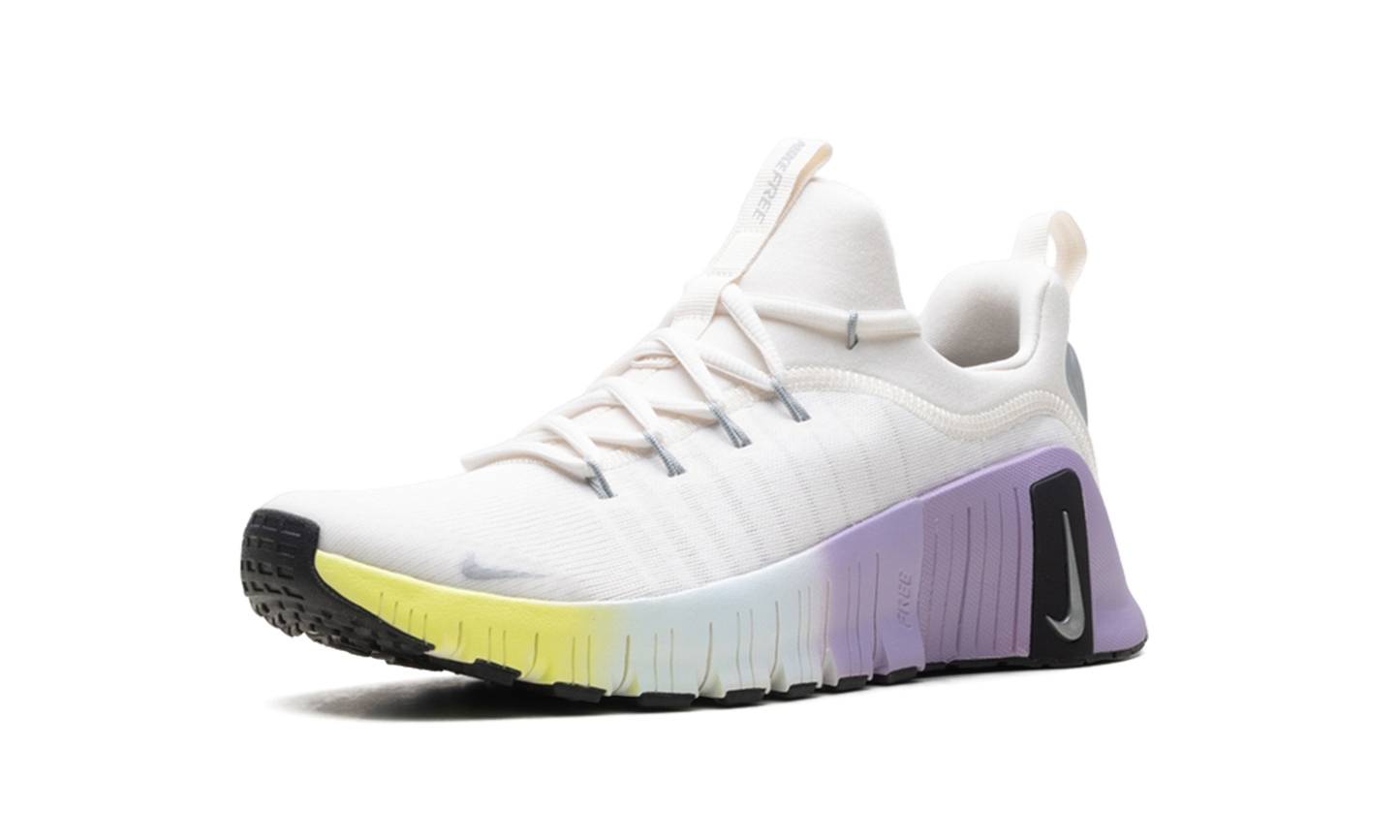 Free Metcon 6 SE WMNS "Phantom Black Hydrangeas Metallic Silver" HJ6214 001