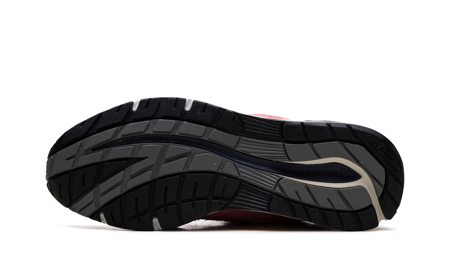 991v2 "Made in UK - Brandied Apricot" U991PK2