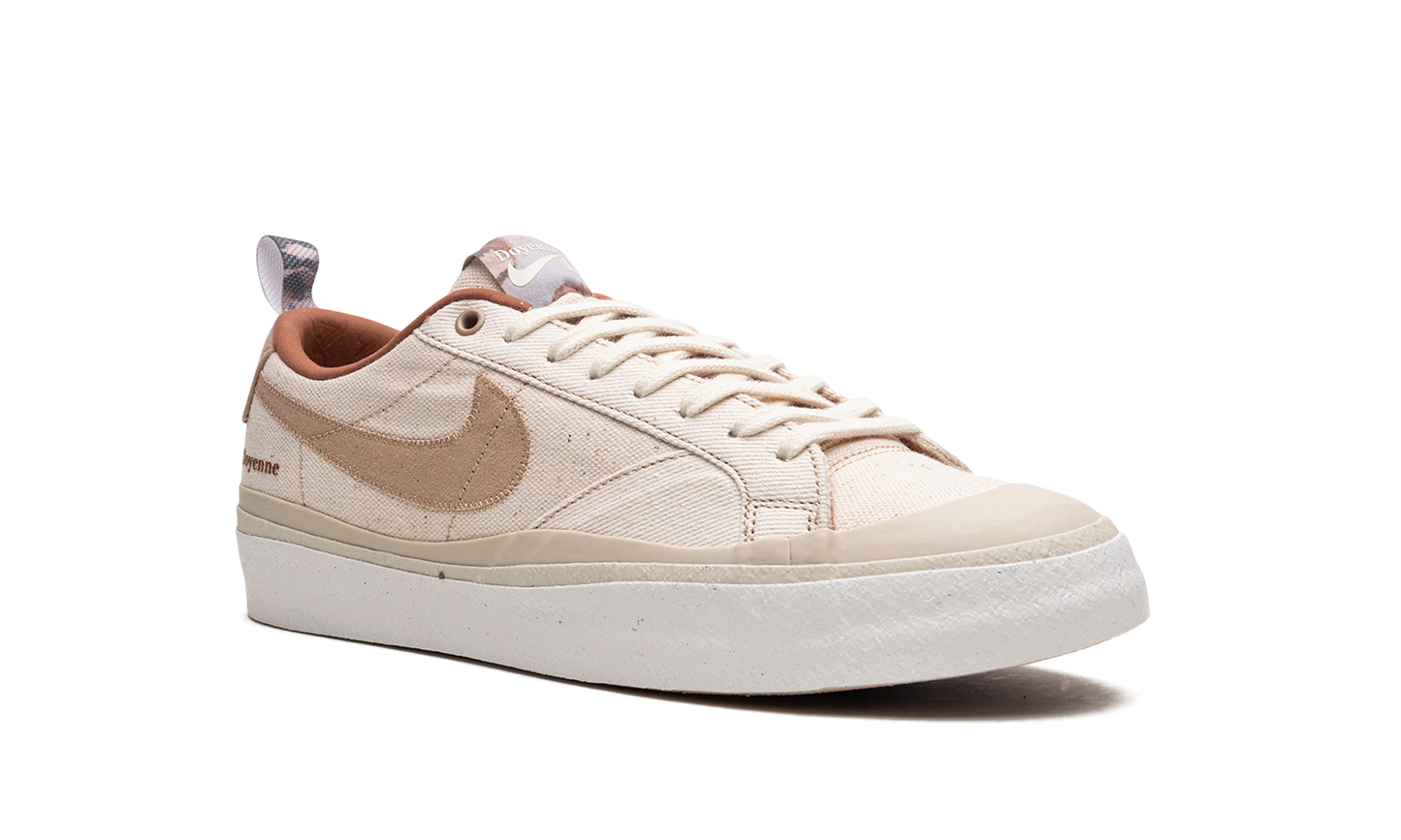 SB Blazer Low "Doyenne Skateboards" DZ3406 100