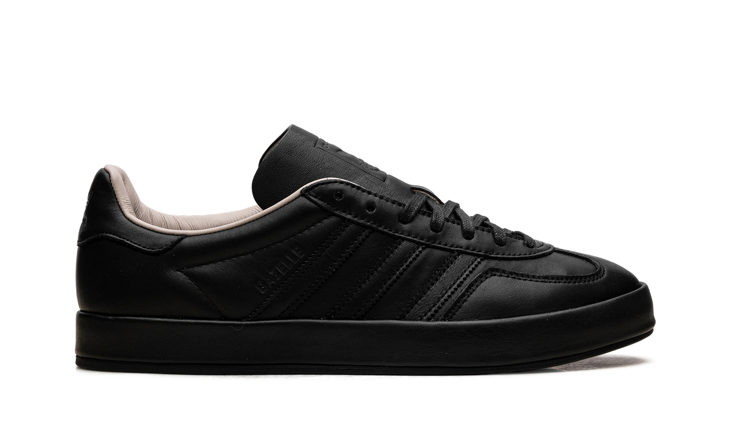 Gazelle Indoor "Luxe Pack Black" JH5415