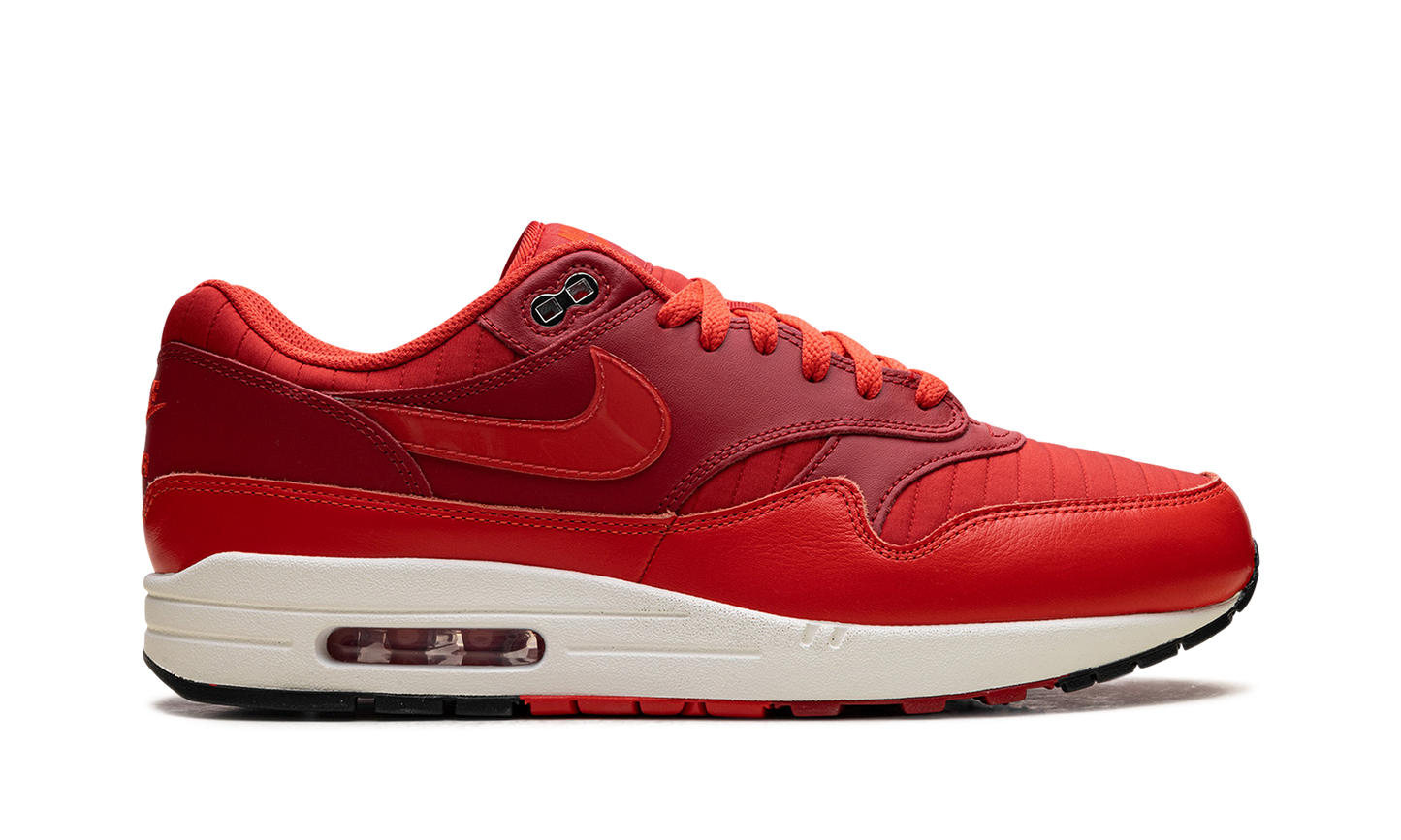 Air Max 1 "Gym Red" HQ3607 687