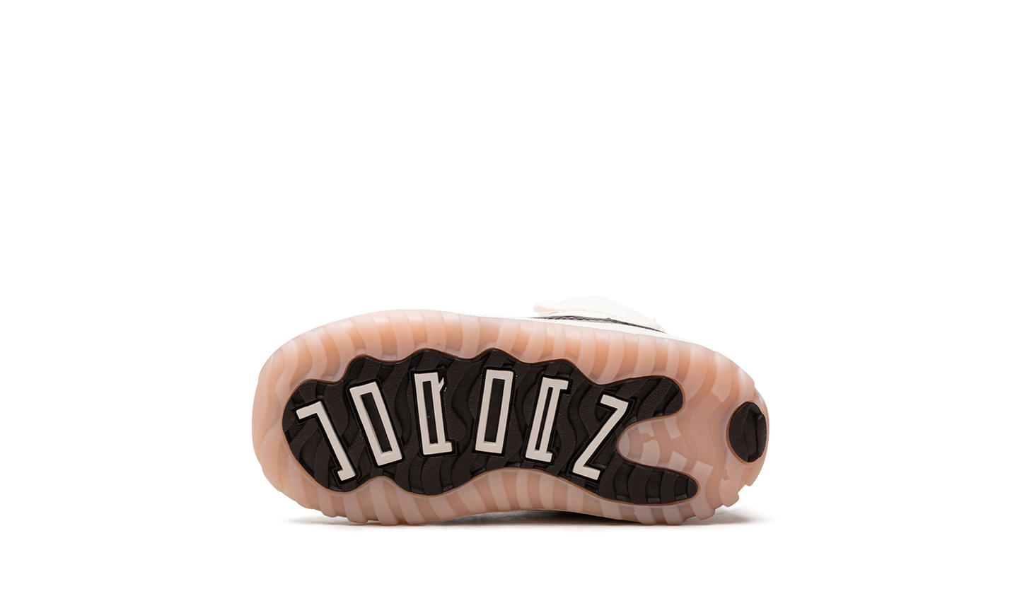 Jordan 11 Retro TD "Neapolitan" DO3856 101