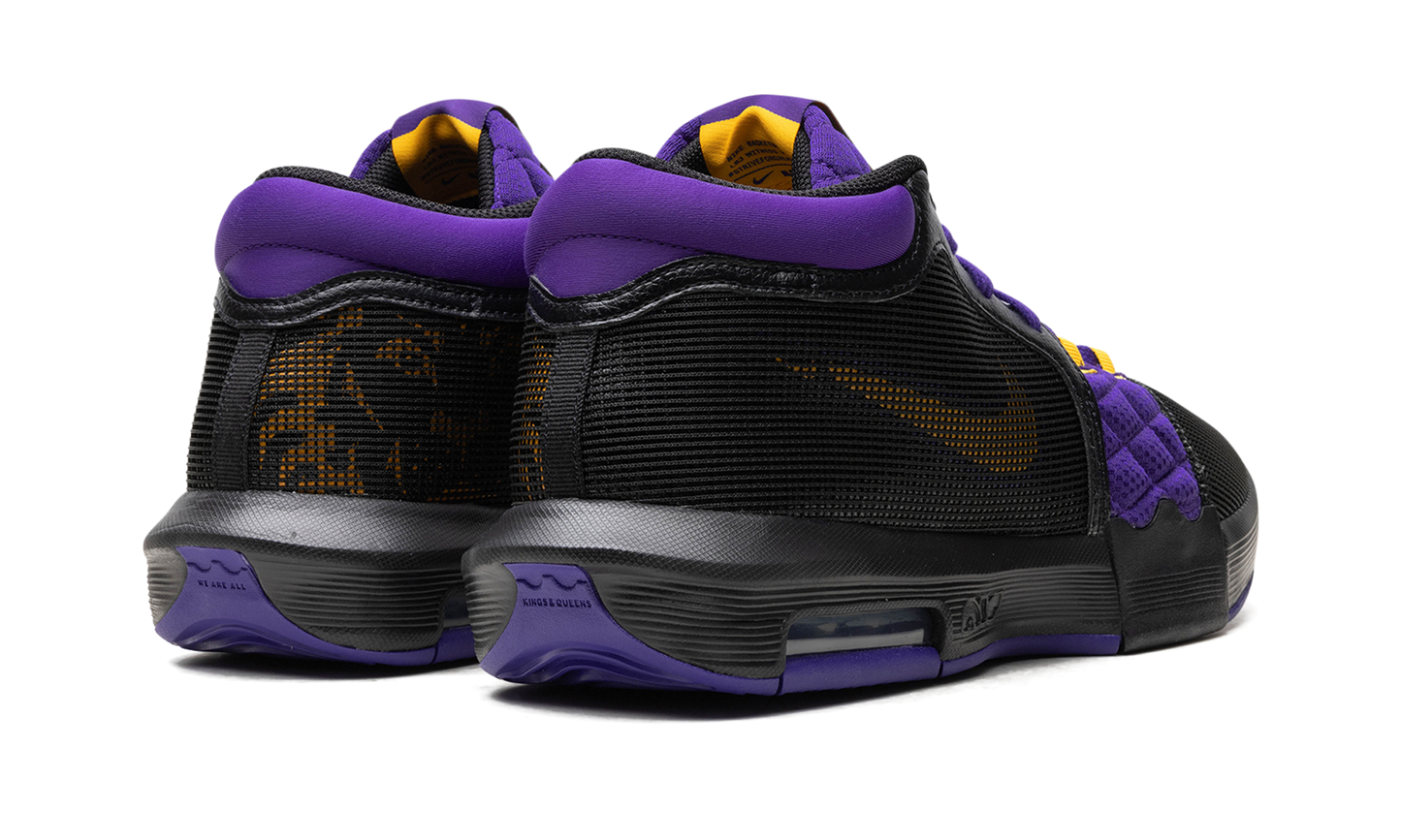 LeBron Witness 8 "Lakers" FB2239 001