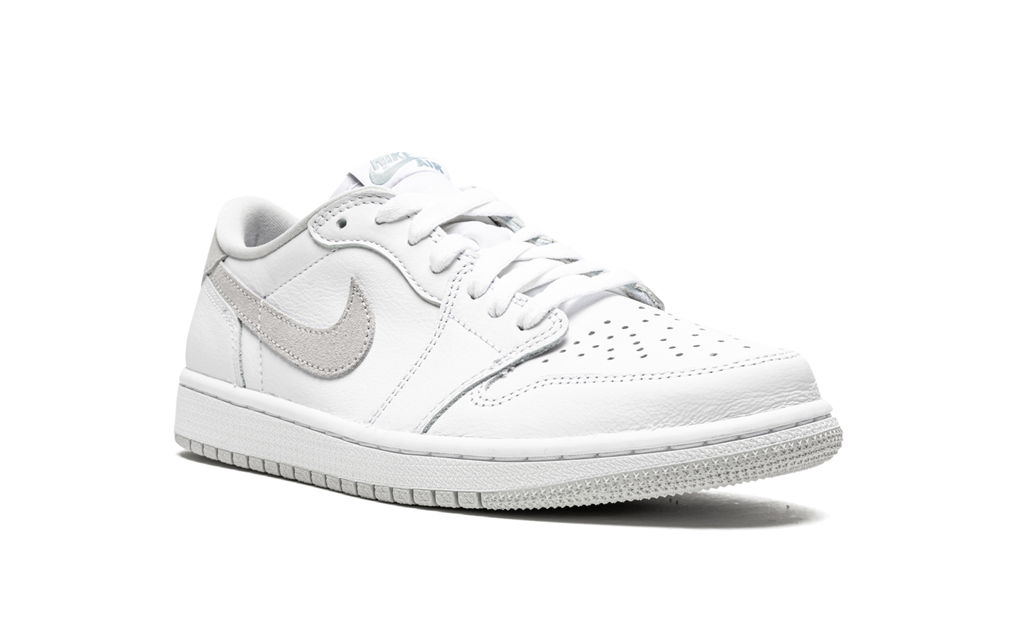 Air Jordan 1 Low OG "Neutral Grey" CZ0790 100
