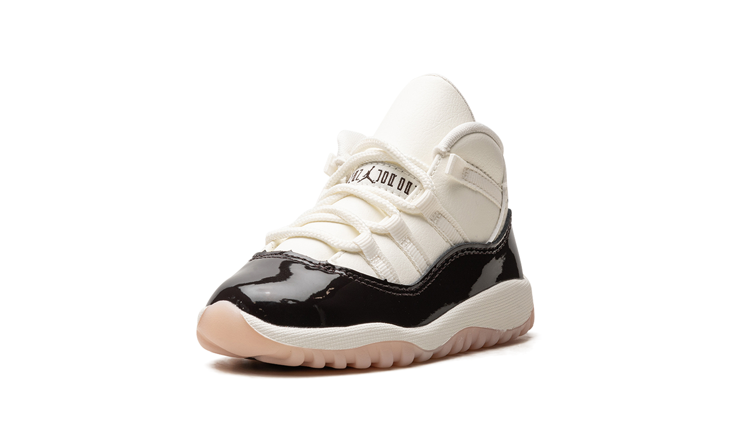 Jordan 11 Retro TD "Neapolitan" DO3856 101