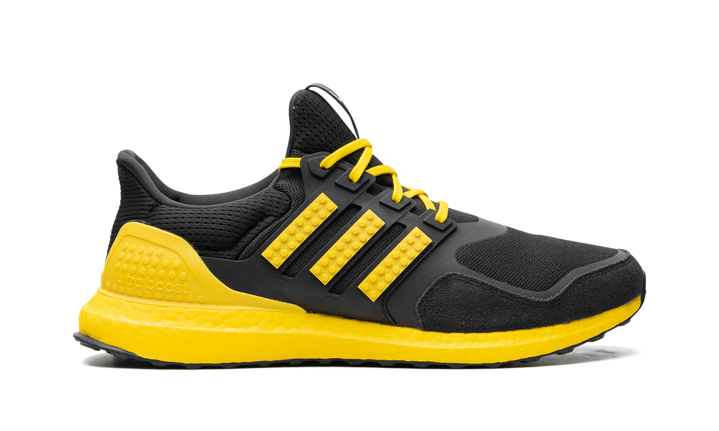 Lego - Ultraboost DNA "Core Black / Yellow / Core Black" H67953