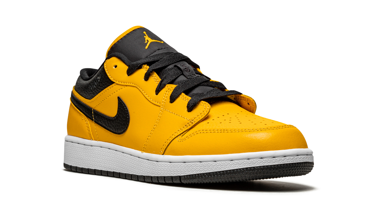 Air Jordan 1 Low GS "University Gold / Black" 553560 700