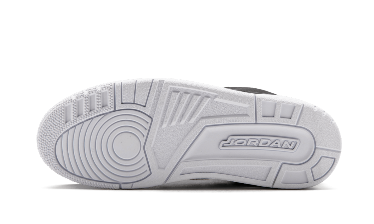 Air Jordan 3 Retro "CYBER MONDAY 2016" 136064 020