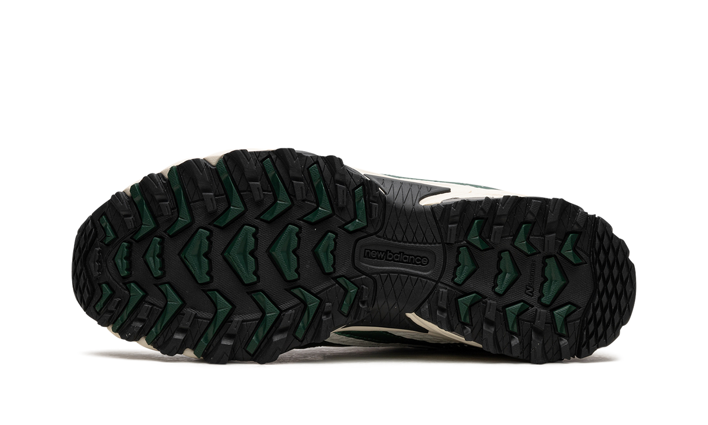 610v1 "Nightwatch Green"