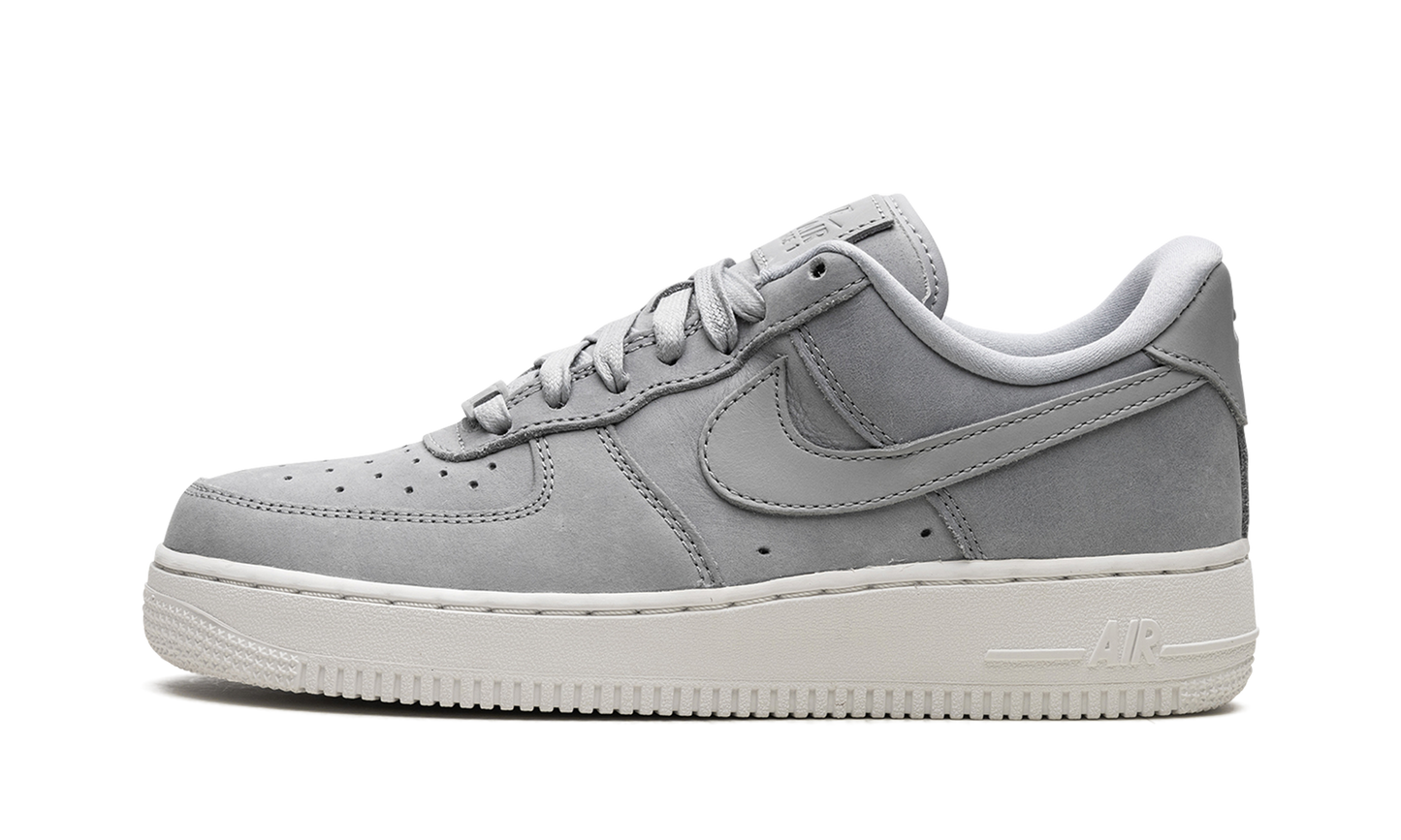 AIR FORCE 1 LO '07 PRM WMNS "Wolf Grey" DR9503 001
