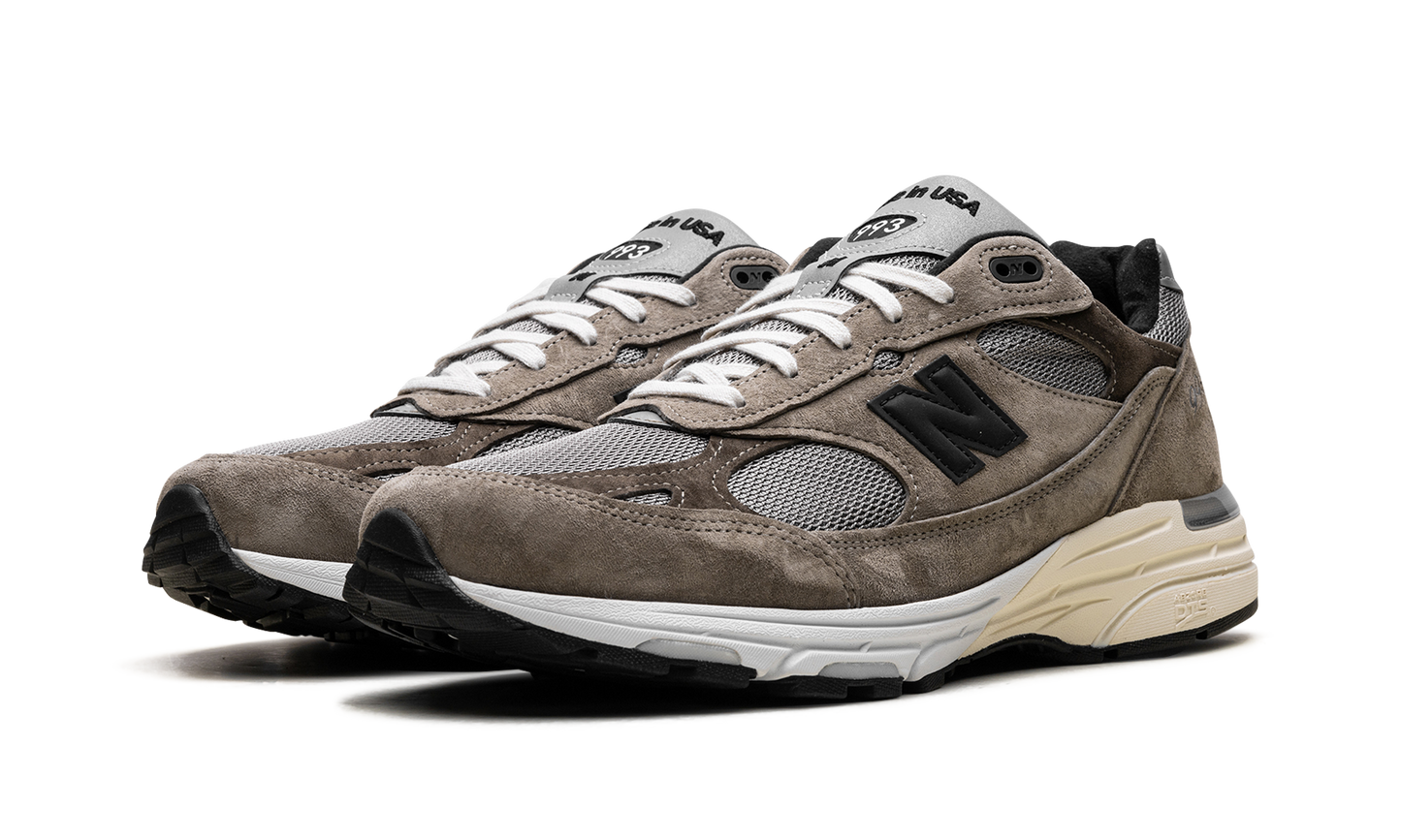 993 "JJJJOUND - BROWN" U993JJ