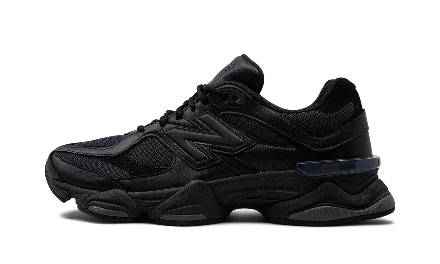 9060 "BLACK" U9060NRI