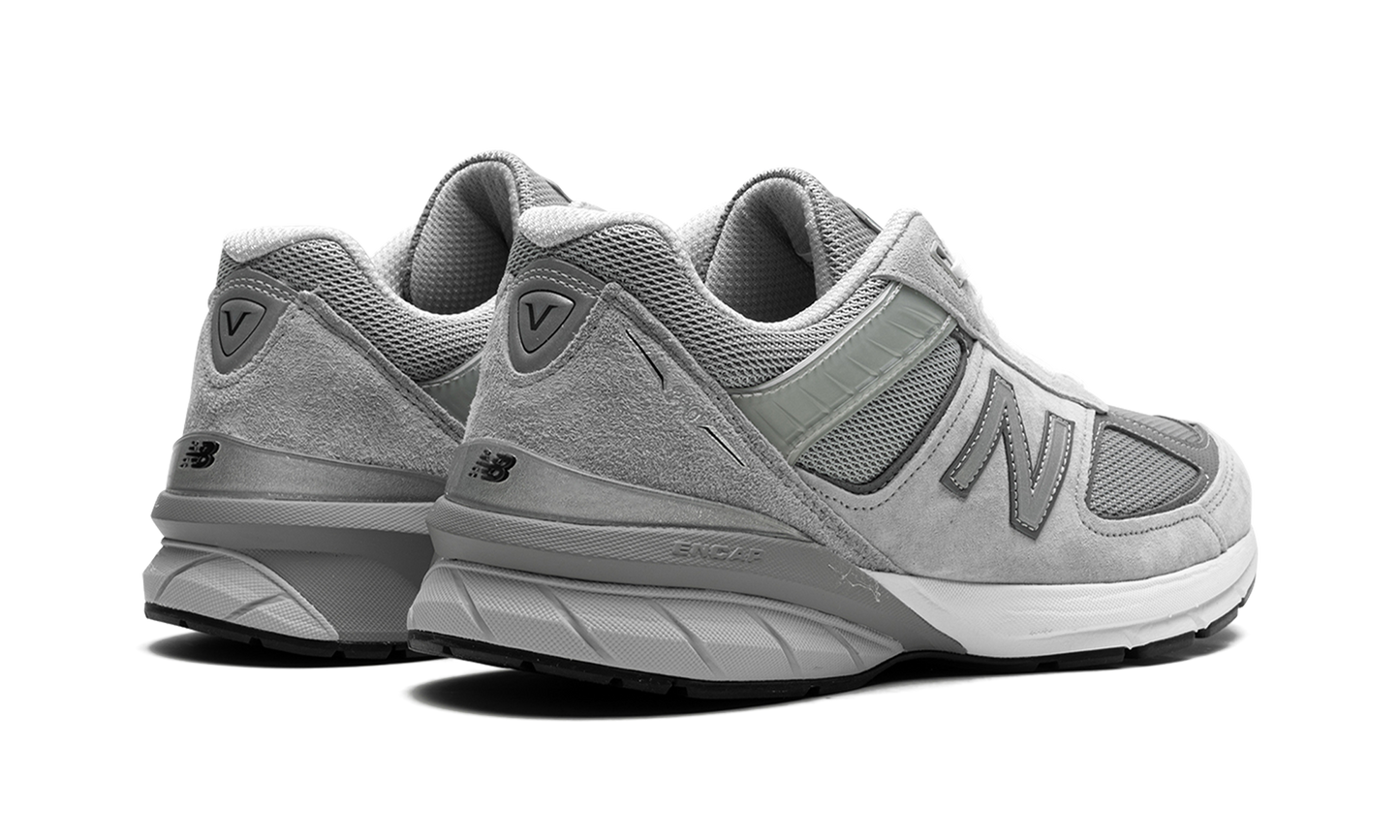 990 V5 "Grey" M990GL52E