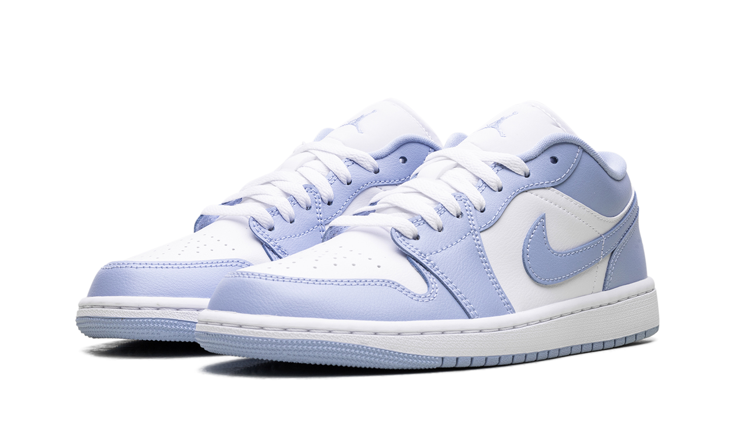 Jordan 1 Low WMNS "White Aluminum" DC0774 142